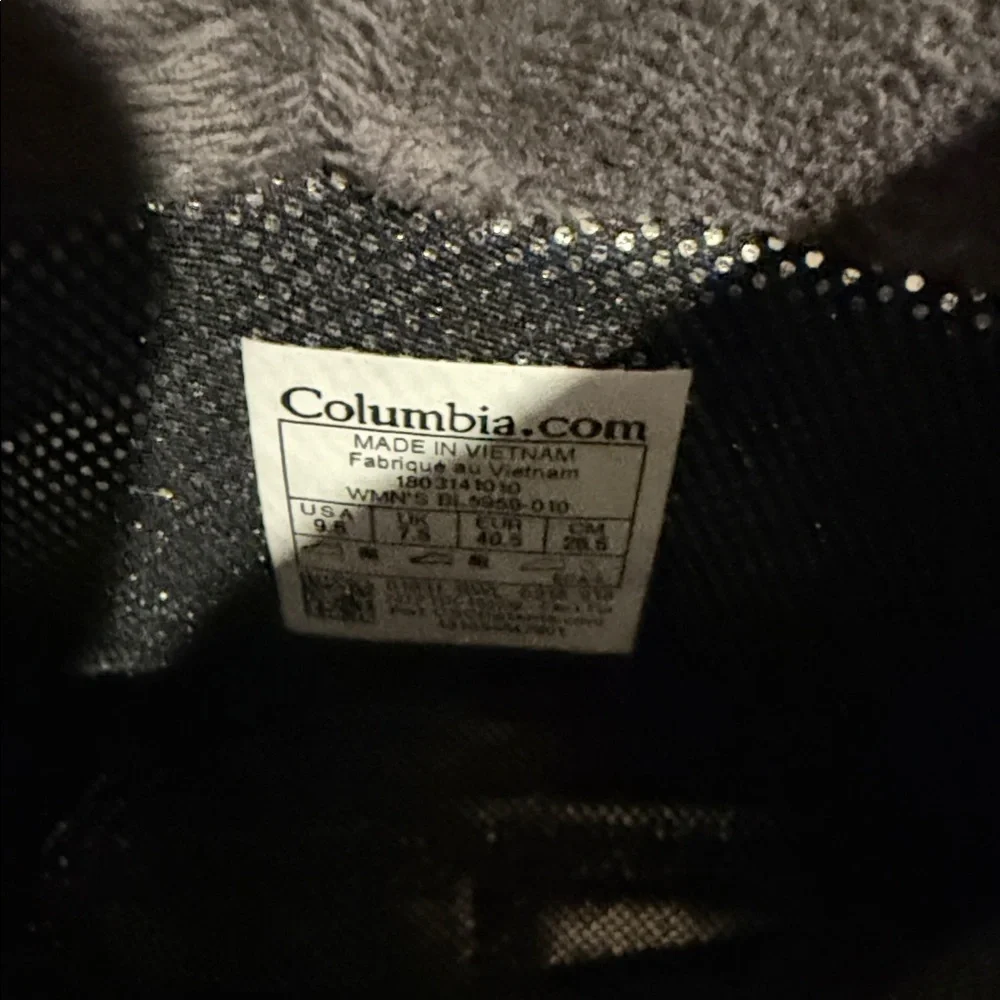 Columbia Women's Black Quilted Winter Boots